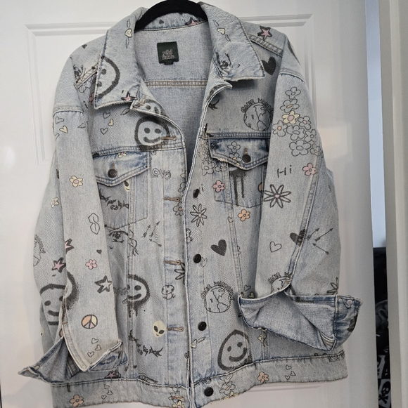 wild fable Jackets & Blazers - Oversized Denim Jacket With Doodles. Womens Size M